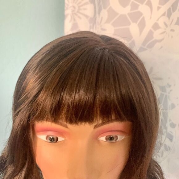 Forever Young long brown synthetic wig. Size OS - Picture 3 of 12